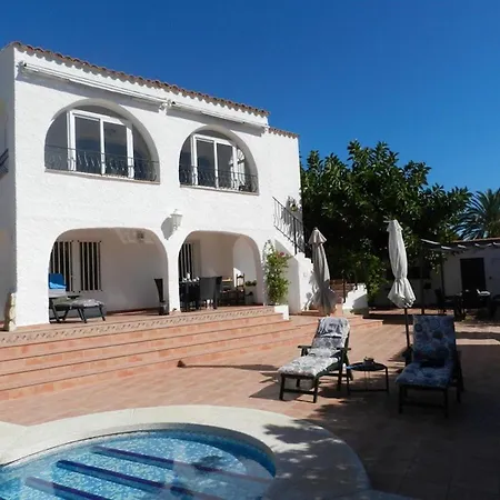 Villa Tina 4 Personas *