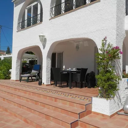 Villa Tina 4 Personas *